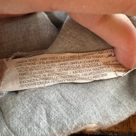 Zara Women’s XS polkadot Blouse Sensory Teacher Unique Holiday - Picture 7 of 7